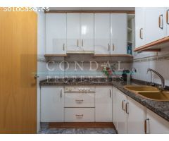 ¡Hogar ideal en Terrassa 3 habitaciones y patio!