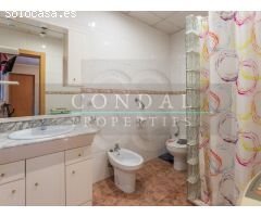 ¡Hogar ideal en Terrassa 3 habitaciones y patio!