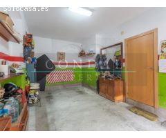 ¡Hogar ideal en Terrassa 3 habitaciones y patio!