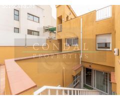 Dúplex en Venta en Can Anglada, Terrassa - Con Amplia Terraza y Mucha Luz