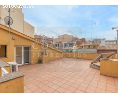 Dúplex en Venta en Can Anglada, Terrassa - Con Amplia Terraza y Mucha Luz