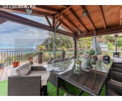 Gran casa de 300 m² y 2.700 m2 de parcela con Piscina en Fogueres de Montsoriu,