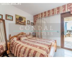 Gran casa de 300 m² y 2.700 m2 de parcela con Piscina en Fogueres de Montsoriu,