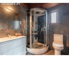 Gran casa de 300 m² y 2.700 m2 de parcela con Piscina en Fogueres de Montsoriu,