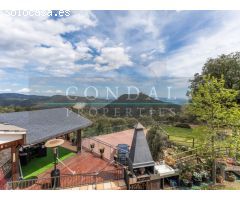 Gran casa de 300 m² y 2.700 m2 de parcela con Piscina en Fogueres de Montsoriu,
