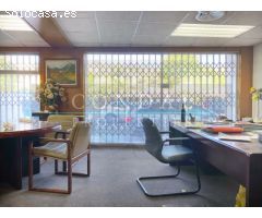 Estupendo local con escaparate a la carretera en Figueres