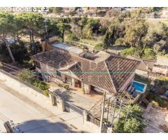 GRAN OPORTUNIDAD: DOS VIVIENDAS CON VISTAS PANORÁMICAS EN LES GINESTERES,