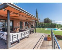 Exclusiva Casa con Piscina y Vistas espectaculares en LAmetlla del Vallès