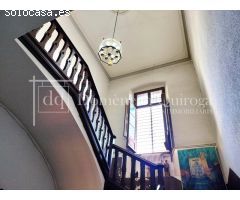 CASA MODERNISTA EN EL CENTRO DE CASSÀ DE LA SELVA CON PARCELA DE 1280M2