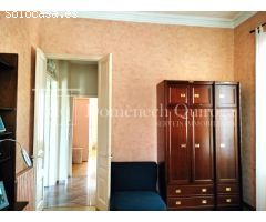 CASA MODERNISTA EN EL CENTRO DE CASSÀ DE LA SELVA CON PARCELA DE 1280M2