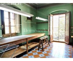CASA MODERNISTA EN EL CENTRO DE CASSÀ DE LA SELVA CON PARCELA DE 1280M2