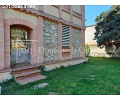 CASA MODERNISTA EN EL CENTRO DE CASSÀ DE LA SELVA CON PARCELA DE 1280M2