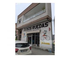 ¡Se vende bajo comercial en Plaza Galicia!
