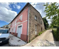 Bonita casa en venta en O Incio