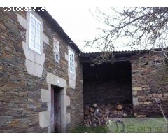 Casa de piedra restaurada