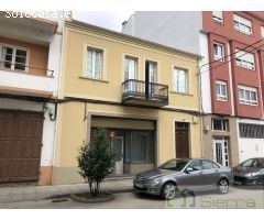 Casa con terreno en pleno centro