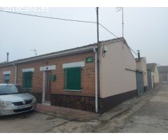 CASA EN NAVA DE LA ASUNCION