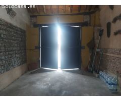 ESTUPENDA CASA EN MORALEJA DE COCA - CON PATIO - PISCINA -