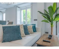 | PISO EXTERIOR CALLE BAILEN | MADRID | LUXUS EXPERIENCE |