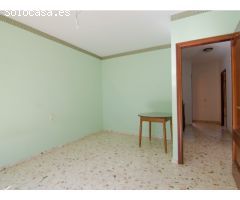 Amplia y luminosa casa en venta en San José de la Rinconada