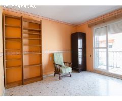 Amplia y luminosa casa en venta en San José de la Rinconada