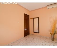 Amplia y luminosa casa en venta en San José de la Rinconada