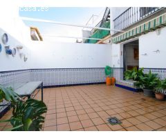 Amplia y luminosa casa en venta en San José de la Rinconada