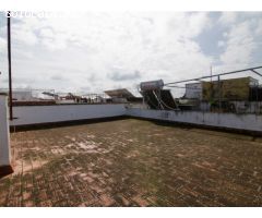 Amplia y luminosa casa en venta en San José de la Rinconada