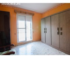 Amplia y luminosa casa en venta en San José de la Rinconada