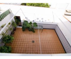 Amplia y luminosa casa en venta en San José de la Rinconada