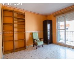 Amplia y luminosa casa en venta en San José de la Rinconada
