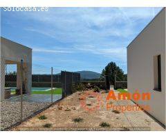 Casa de diseño en una sola planta. A 10 minutos del Mar. En la urbanización la