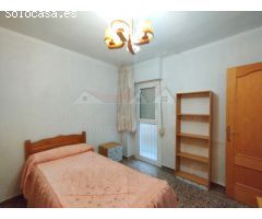 PISO EN ELDA DE 4 HABITACIONES CON PLAZA GARAJE