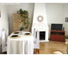 CASA PARA ENTRAR A VIVIR EN SAX CON UN GRAN PATIO