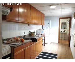 CASA PARA ENTRAR A VIVIR EN SAX CON UN GRAN PATIO