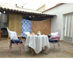 CASA PARA ENTRAR A VIVIR EN SAX CON UN GRAN PATIO