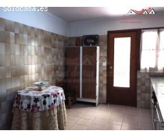 FANTASTICA CASA EN SAX DE TRES PLANTAS