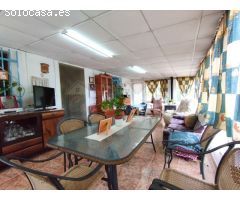 ENCANTADOR CAMPO EN MONOVAR CON 4 HABITACIONES