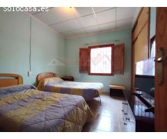 ENCANTADOR CAMPO EN MONOVAR CON 4 HABITACIONES