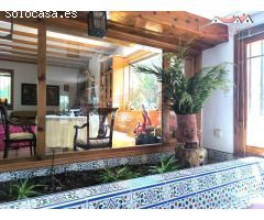 ESPECTACULAR CHALET CON PISCINA Y PISTA DE TENIS