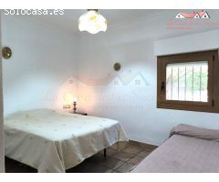 ESPECTACULAR CHALET CON PISCINA Y PISTA DE TENIS