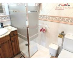 ESPECTACULAR CHALET CON PISCINA Y PISTA DE TENIS