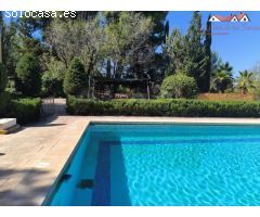 ESPECTACULAR CHALET CON PISCINA Y PISTA DE TENIS