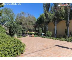 ESPECTACULAR CHALET CON PISCINA Y PISTA DE TENIS