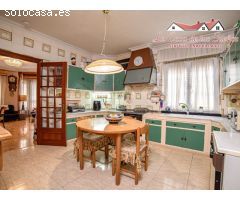 Espaciosa Casa con Detalles Exclusivos y Entrada Independiente