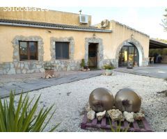 ESPECTACULAR VILLA EN SAX CON 17.000m2 DE PARCELA