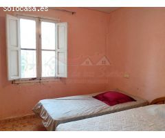 CAMPO ADOSADO CON 3000m2 DE PARCELA