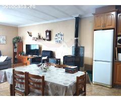 MAGNIFICA CASA EN UBEDA (PINOSO) CON 3000m2 DE PARCELA