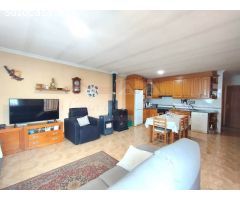 MAGNIFICA CASA EN UBEDA (PINOSO) CON 3000m2 DE PARCELA