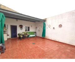 MAGNIFICA CASA EN UBEDA (PINOSO) CON 3000m2 DE PARCELA